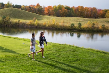 Golfing in the Golden Season: 8 Reasons Why Fall is Perfect for Tee Time